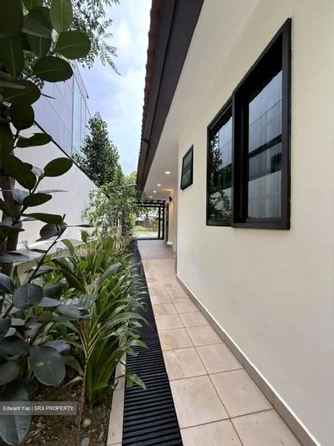 Ming Teck Park (D10), Semi-Detached #611421091
